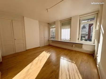 appartement à louer sans aucun travaux  2ch  dans un secteur très prisé