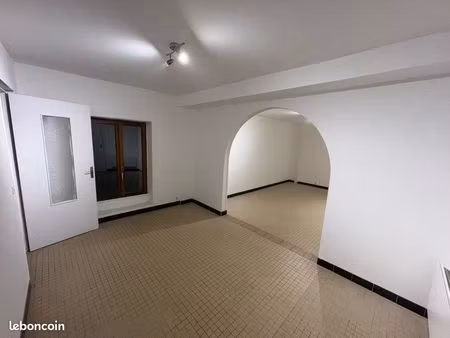 grand studio 42m2 rozet st albin