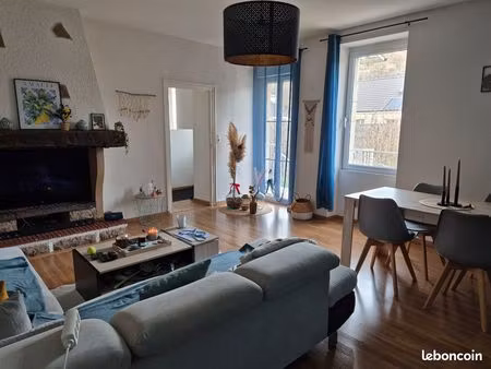 loue très beau f3 à velars-sur-ouche