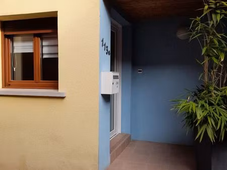 location maison de village