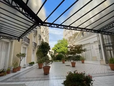 studio meublé vichy quartier thermal - hyper centre