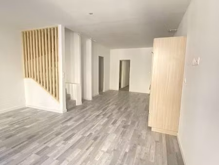 maison 5 pièces 121 m²
