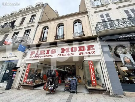 local commercial 280 m²