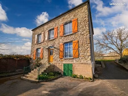 maison 7 pièces 197 m²