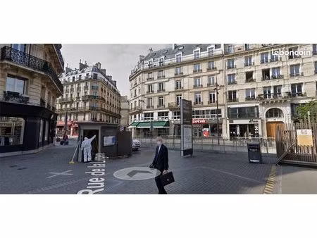 local commercial 120 m² paris