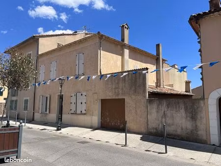 exclusivite maison de village centre cogolin