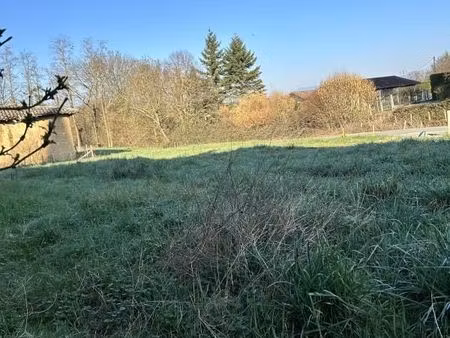 terrain 900 m² lurcy