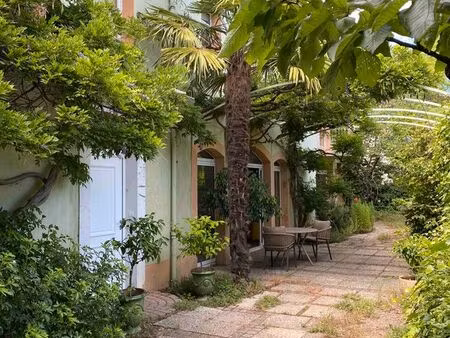 belle propriété centre ville de gap - 685 000 - elégante maison de ville rénovée 7 pièces 