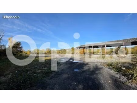 terrain 9 200 m² soissons