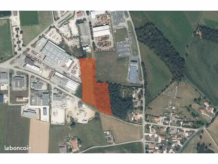 terrain artisanal divisible à partir de 2500 m²