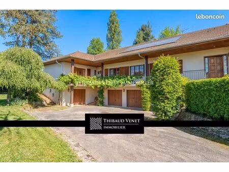 propriété 8 pièces 190 m²