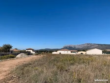 terrain 501 m² pourrieres