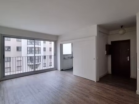 studio 1 pièce 34 m²