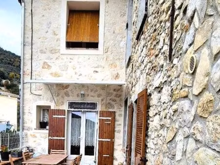 maison mitoyenne 3 pièces de 85.95m² • 290 m² de terrain