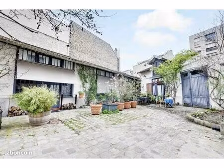 loft 4 pièces 163 m²