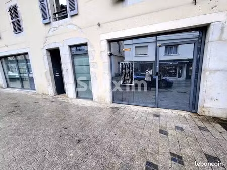 local commercial 140 m² divonne-les-bains