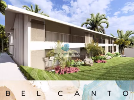 emplacement exceptionnel pour cet appartement t4 au dernier