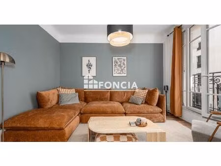 quartier chaptal 3 pièces parquet ancien  double exposition  bon état