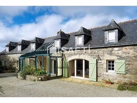 deux maisons en pierre pour vivre et investir !