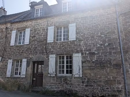 guemene sur scorff jolie maison en pierre sous ardoise 95m² 4 pieces a renover sans jardin