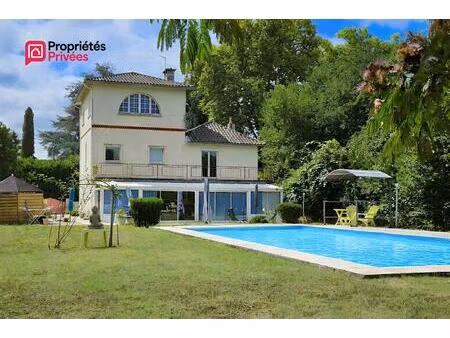 maison de caractère en pierre 350 m² - 4 chambres - piscine chauffée - parc 3500 m²