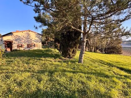 maison de campagne sans vis à vis avec grand terrain