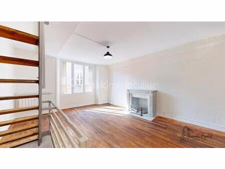 duplex lumineux avec garage en plein cœur de pithiviers