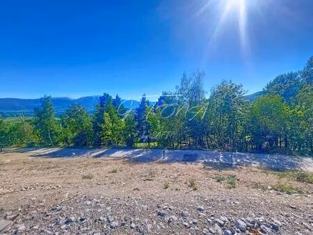 terrain constructible viabilisé à vendre