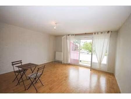 location appartement 4 pièces à rennes (35000) : à louer 4 pièces / 80m² rennes