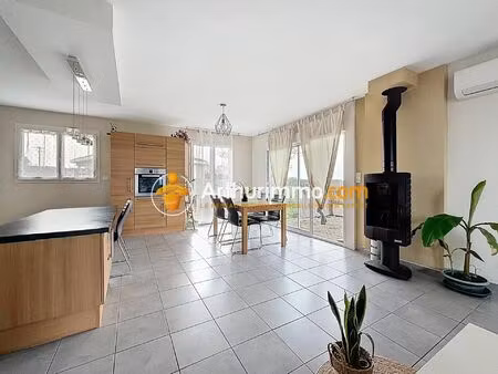 vente maison 4 pièces 92 m2 à rochetoirin