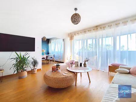 appartement la roche-sur-yon 3 pièce(s) 83 m2