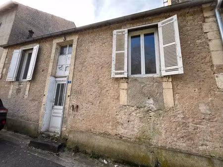 vente maison 4 pièces 76 m² à le bugue (24260)  65 424 €