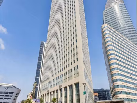 bureaux loués à louer la défense