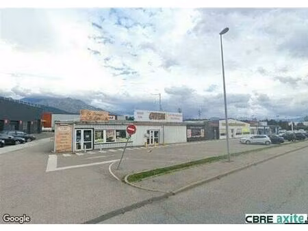 vente commerce la mure 231 m²