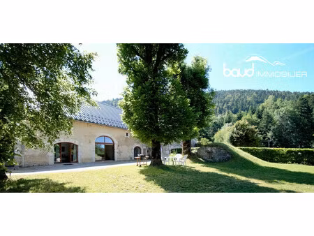 bien d'exception proche centre lans en vercors