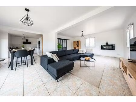 21800 sennecey les dijon - maison 170 m²  5/6 chambres  piscine  dépendance 180 m²   terra