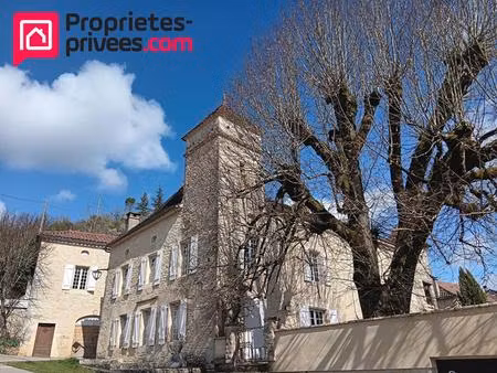 à 20 minutes au nord de cahors  maison avec gites et piscine