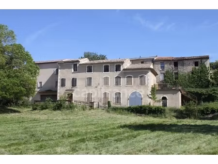 dpt vaucluse (84)  à vendre saignon château historique à rénover