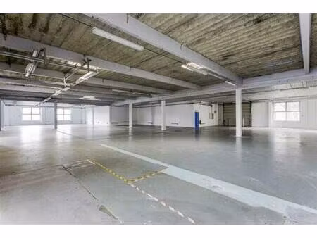 location local d'activités gennevilliers 807 m²