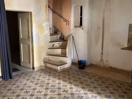 vente maison 5 pièces 110 m² à paulhan (34230)  75 000 €