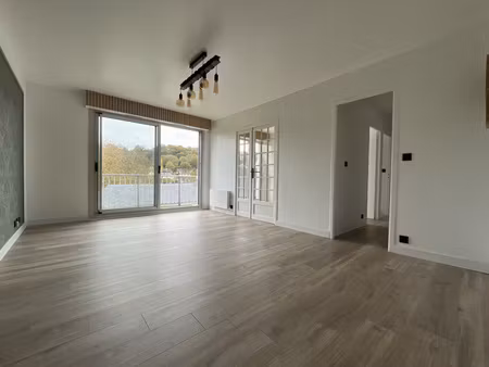 honfleur - appartement - 60 m2 - balcon - une chambre - un bureau - une cave