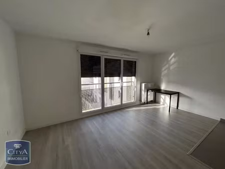 appartement à louer 1 pièce 30.72 m² - poissy (78) - 734€