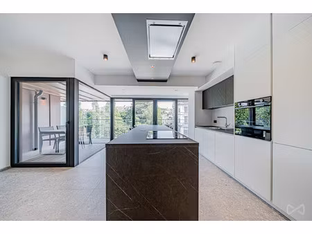 appartement te huur in hoei met 2 slaapkamers