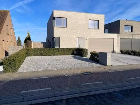 huis te huur in moorslede met 3 slaapkamers