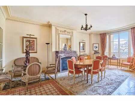 paris 16th district – an elegant 3-bed apartment with id 2886642123