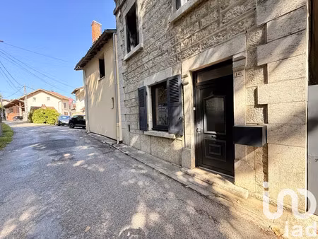 maison de village à neuville-sur-ain (01160)