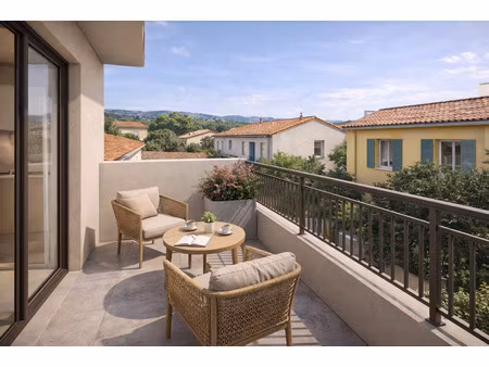 vente appartement 1 pièce 50 m² la ciotat (13600)