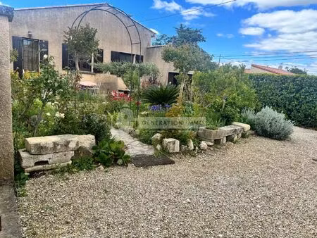 location maison 4 pièces 90 m² à saint-rémy-de-provence (13210)