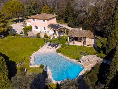 vente propriété de charme  à meyrargues