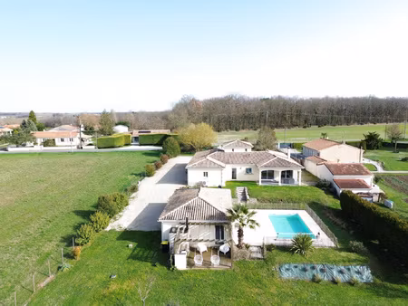 achat maison 6 pièces 198m² salles de barbezieux 16300